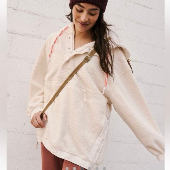 Free People FP Movement Was She Fuzzy Sherpa White Cream Hoodie Pullover Sz S - Picture 2 of 12